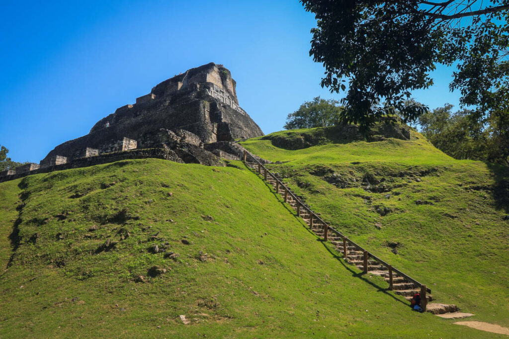 Xunantunich
