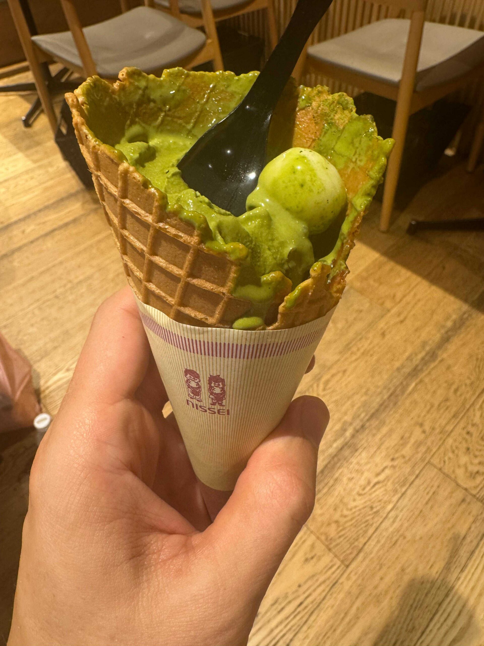 Tokio, Iced Matcha Eis